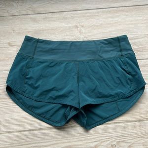 Lululemon green shorts size 4